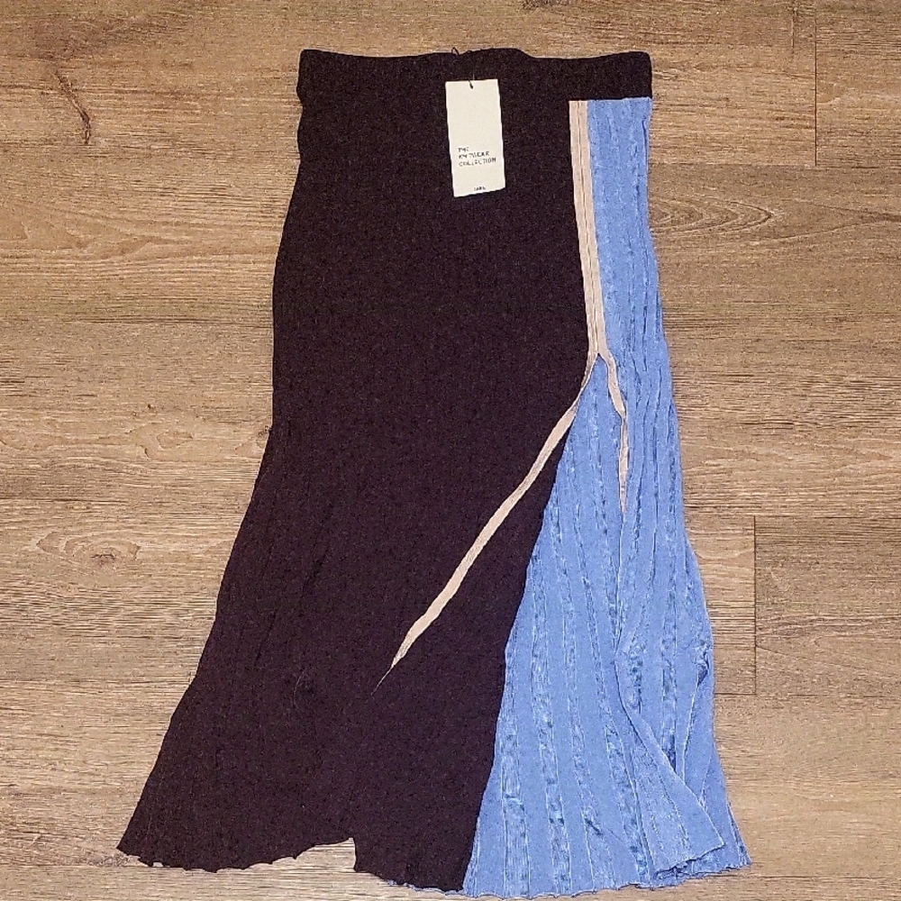 Zara Asymmetrical Black and Blue Skirt
